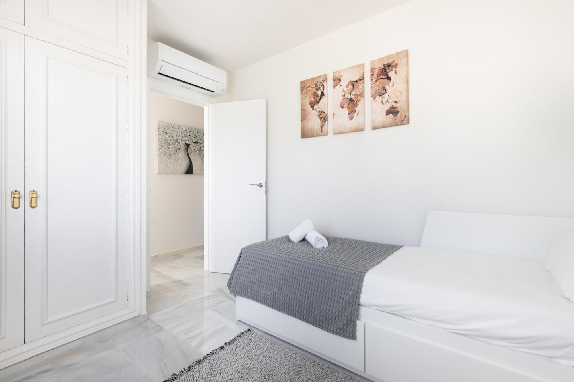 Luxurious And Modern Family Málaga