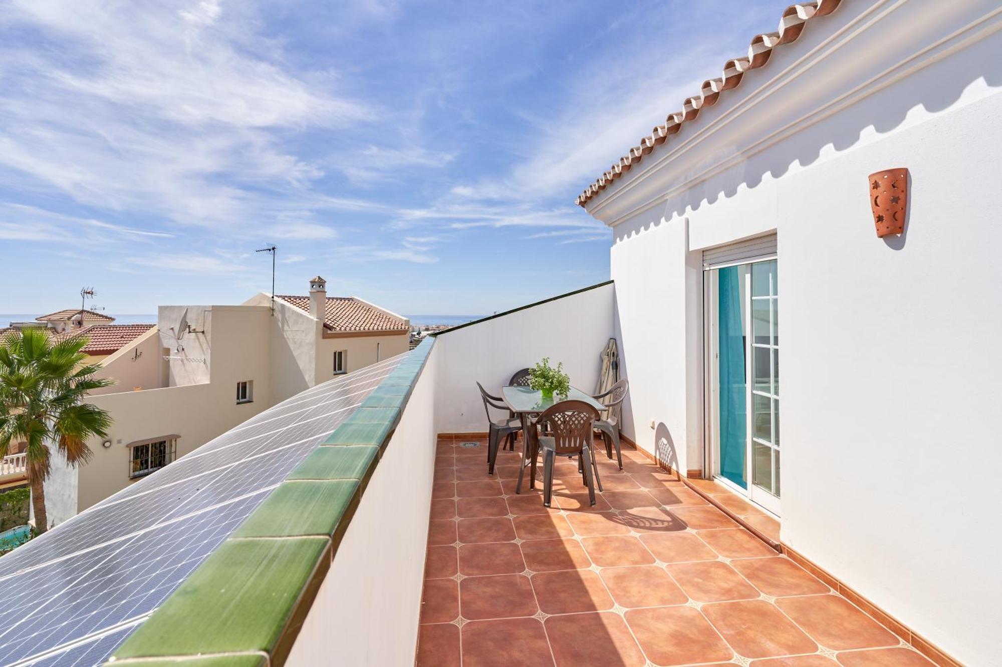 Tara Blanca Málaga