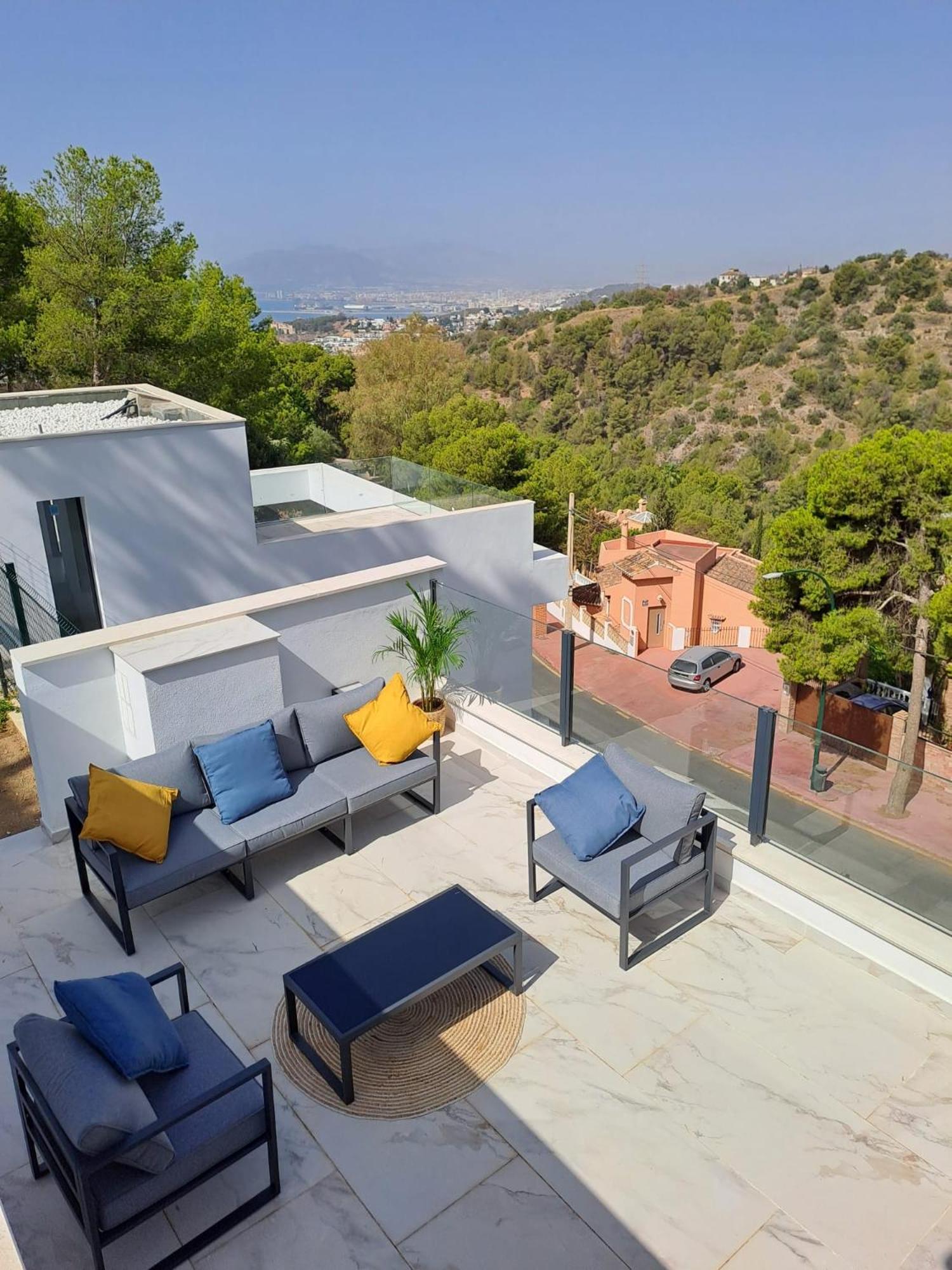 Pinares De San Anton - Sea, City, Mountain, Views Malaga