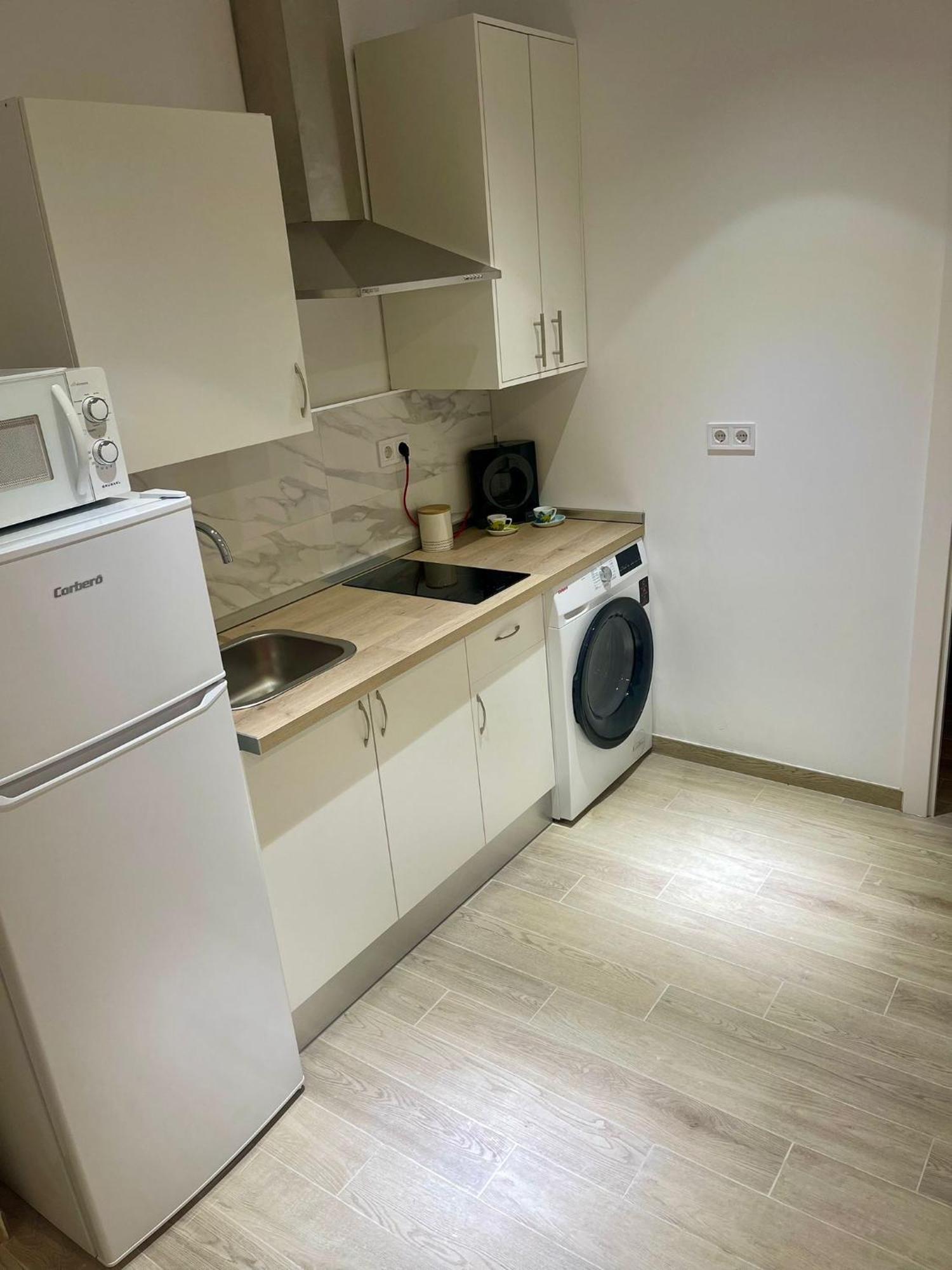Apartamento Mellis - Maria Zambrano Estacion De Tren & Bus *