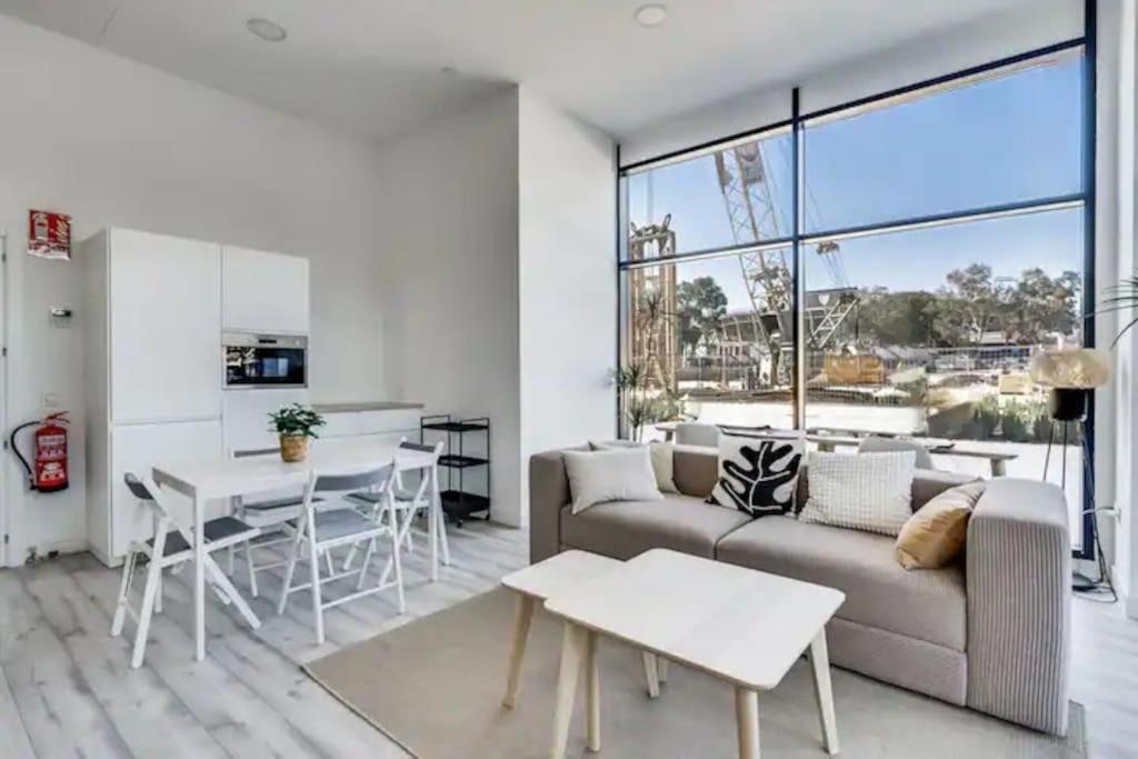 Apartamento Skyline With Pool - Floor 26 - Free Parking *