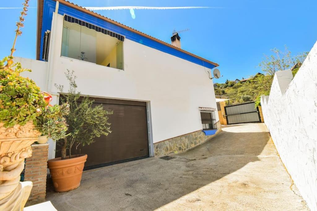 Chalet Vega's