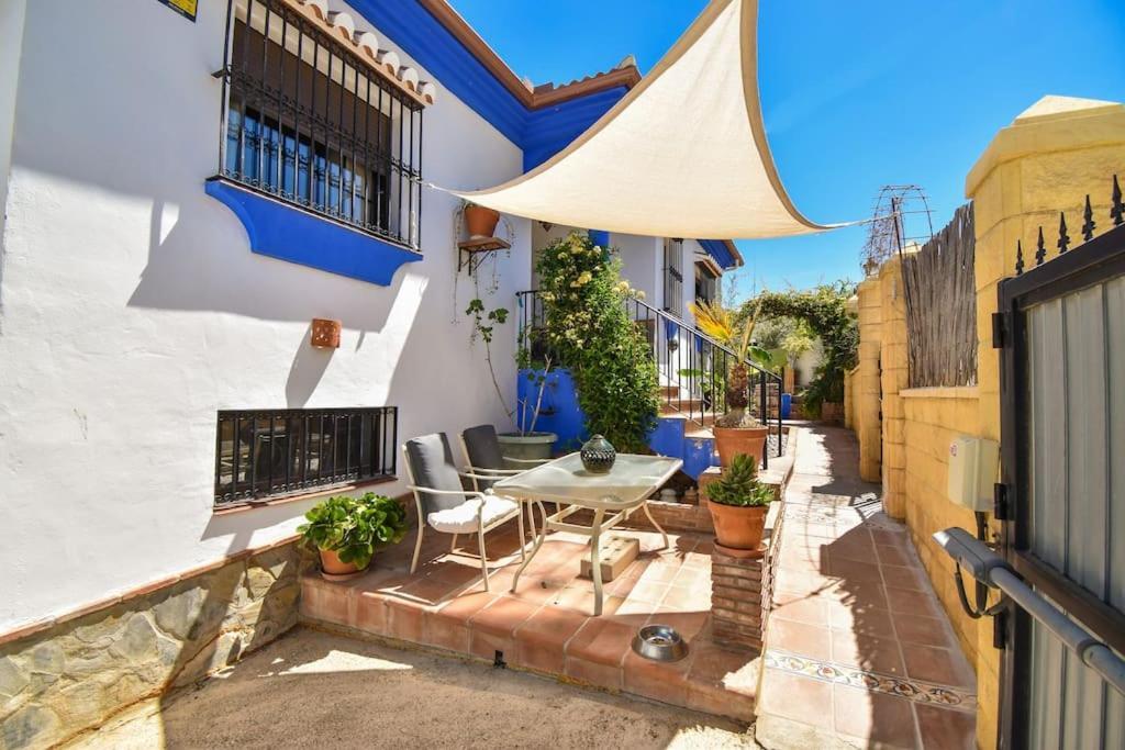 Vega's * Málaga