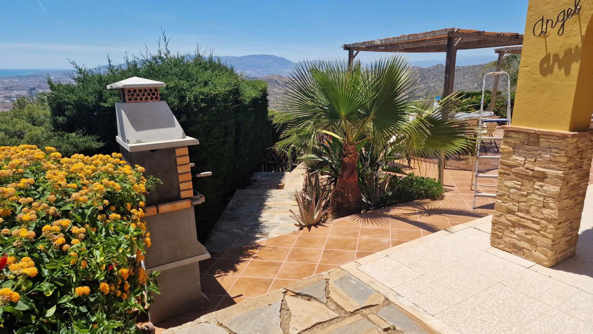 Angel Villa