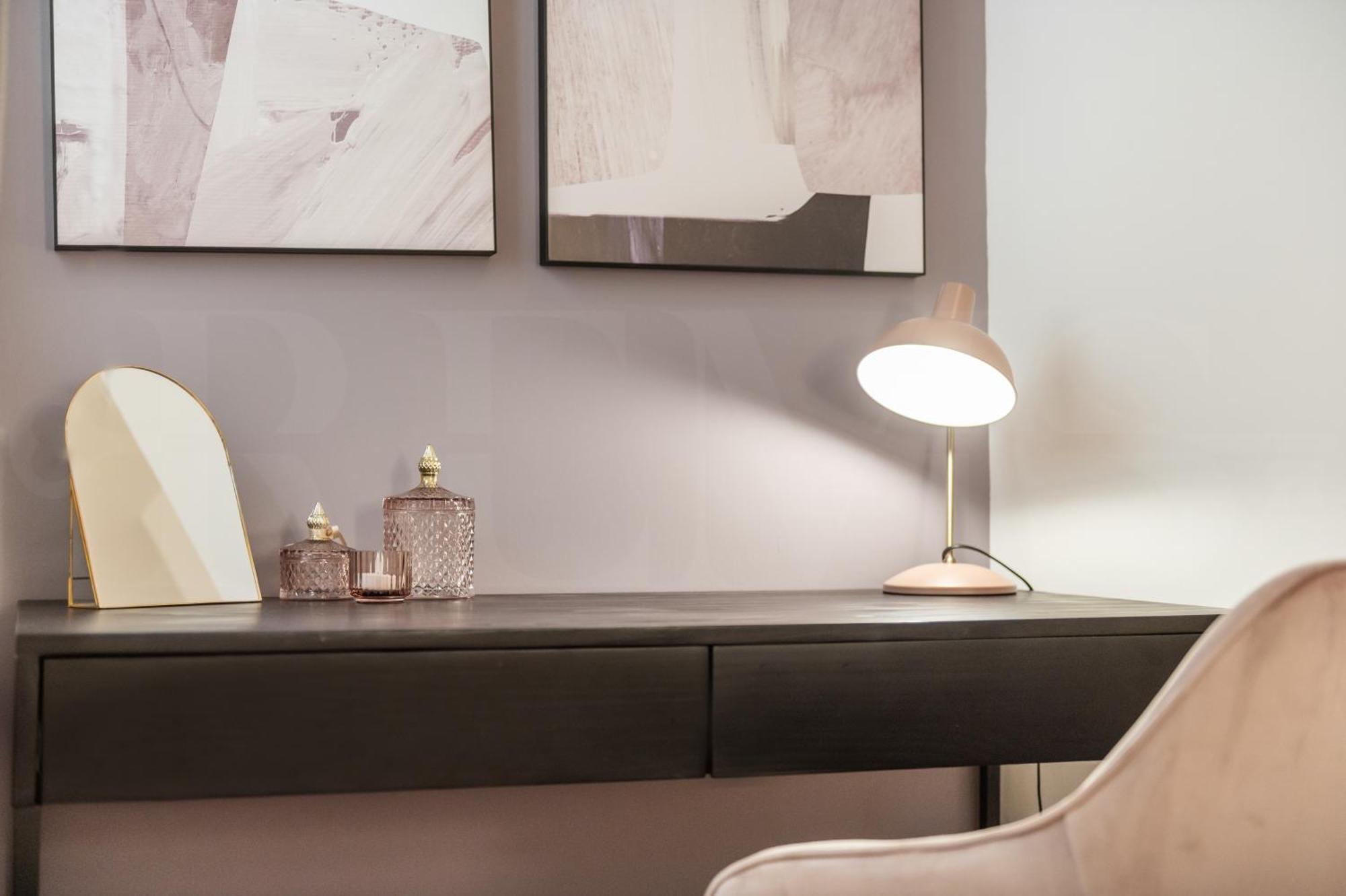 Sophisticated Modern Center By Rems Apartamento