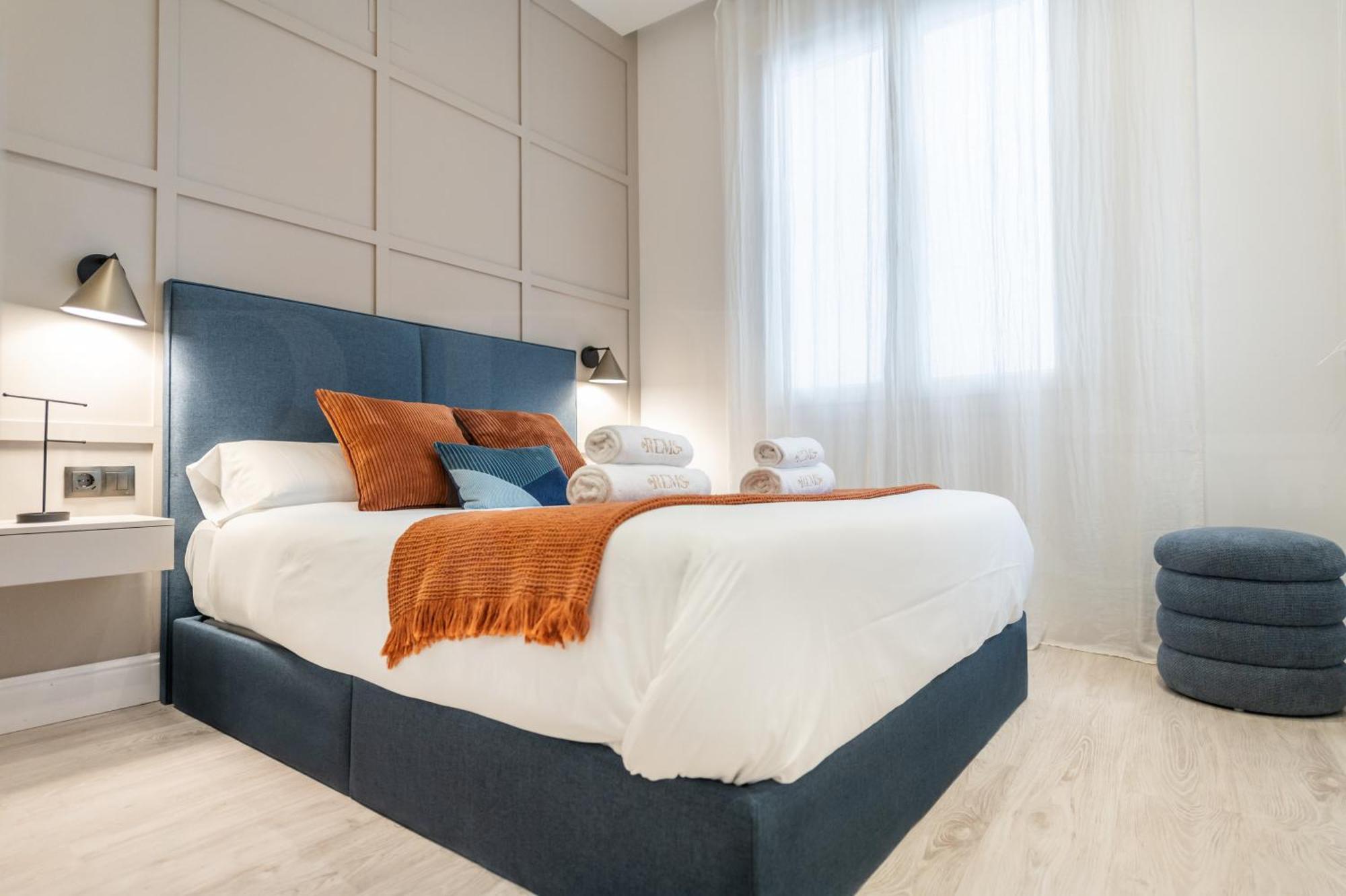 Modern & Stylish 3br In The Heart Of By Rems * Málaga