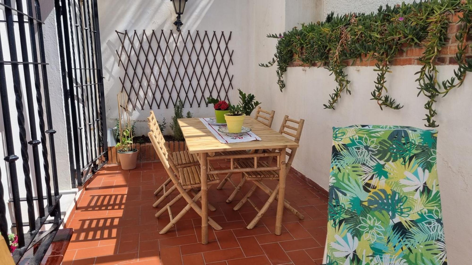 Andaluza Pedregalejo Bbq Pool *