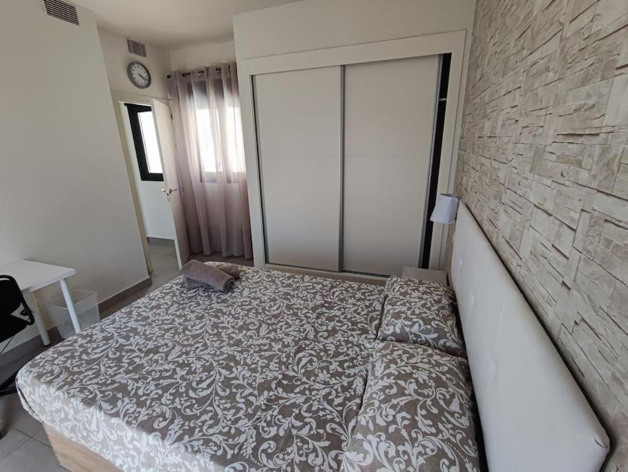 Apartment Piso Completo-parking Gratuito *