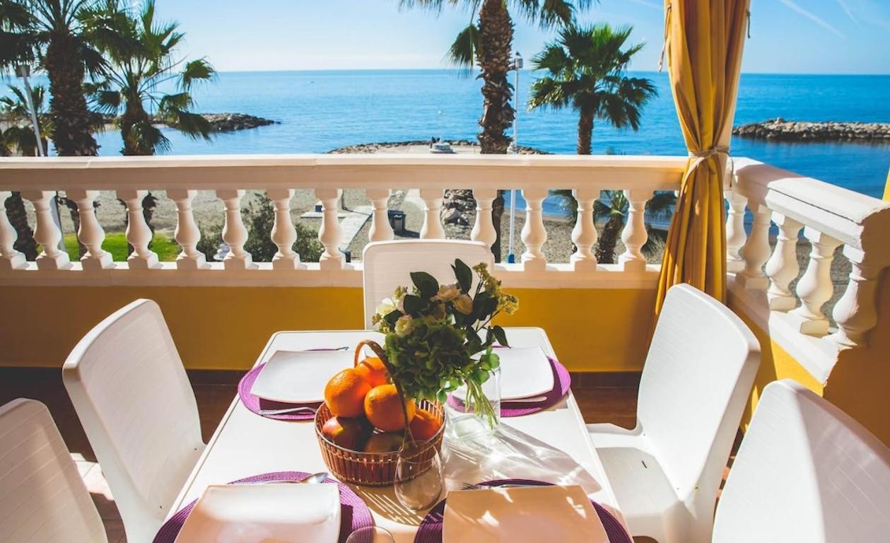 Apartamento ático 1a Línea De Playa - Pedregalejo *