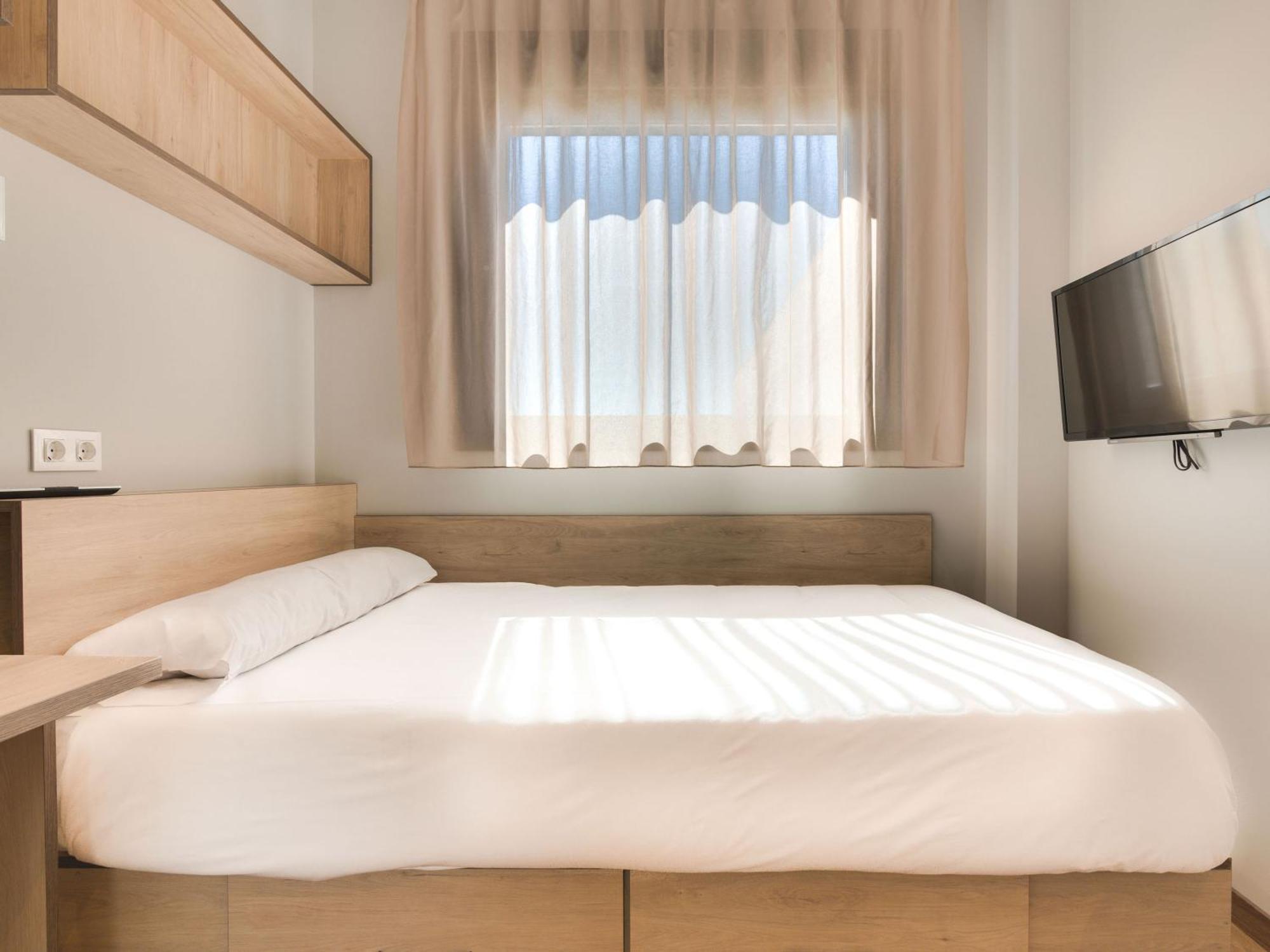 Hostal Livensa Living Feria - Sk Málaga