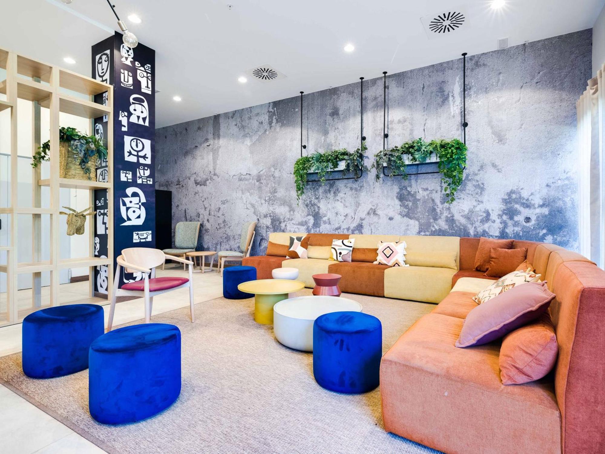 Livensa Living Feria - Sk *