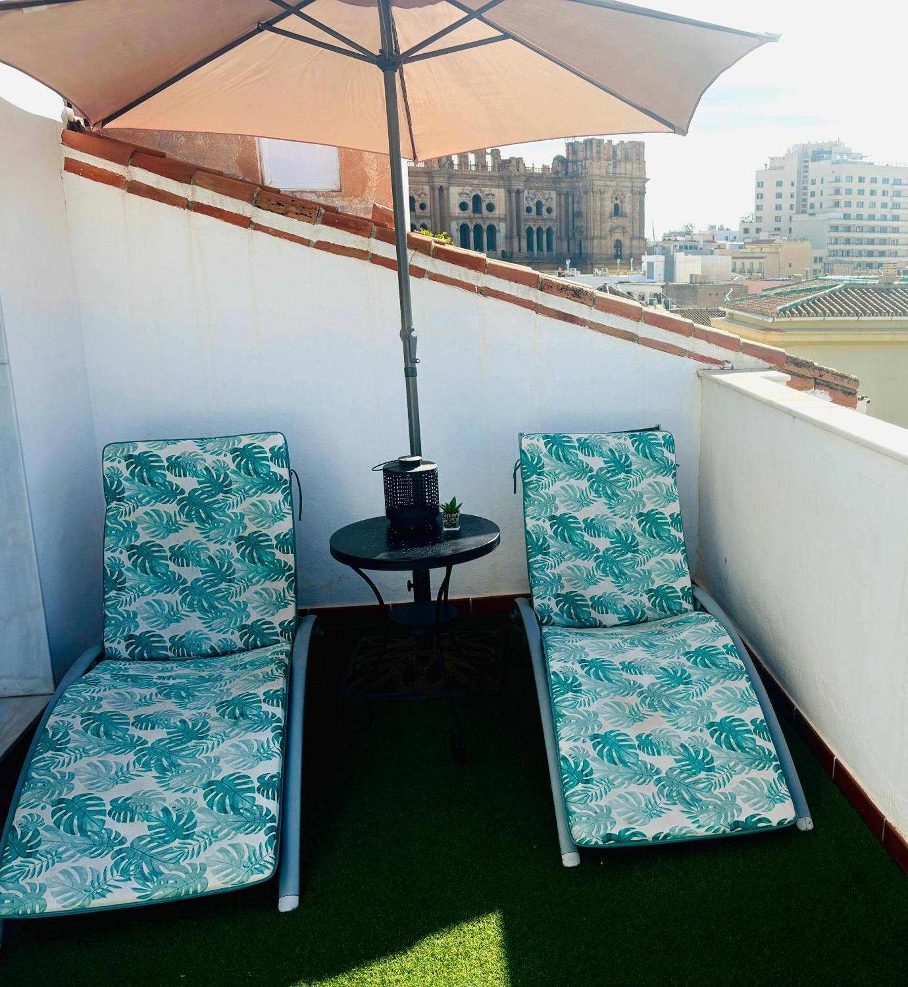 Flores - Atico Duplex Con Terraza - Probeyma - Malaga