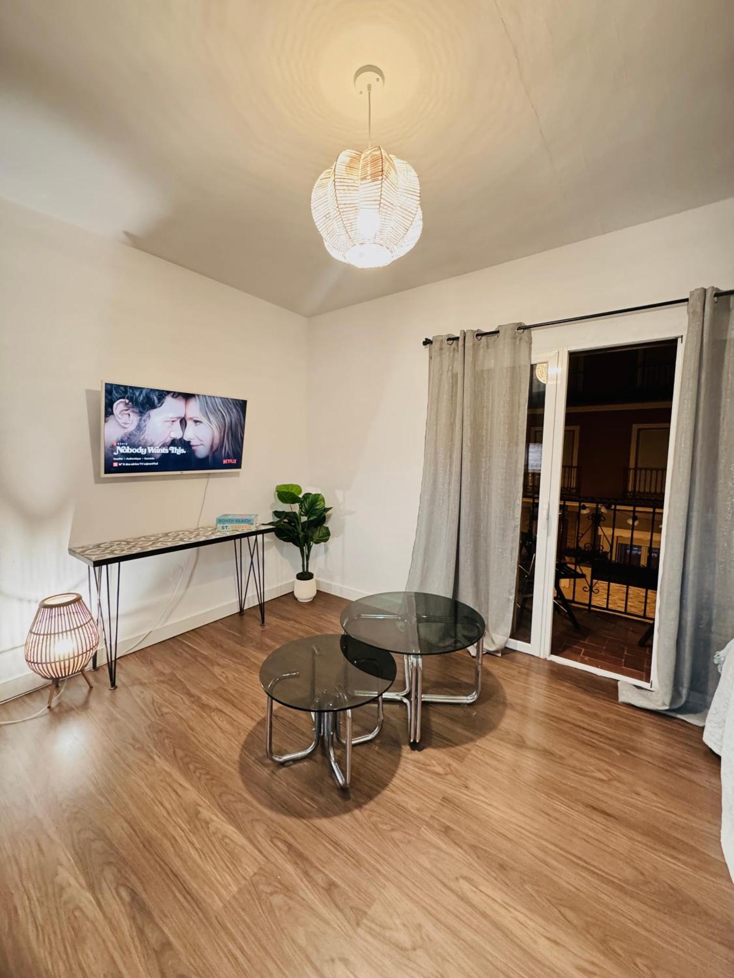 Apartamento With Private Rooftop And Cinema