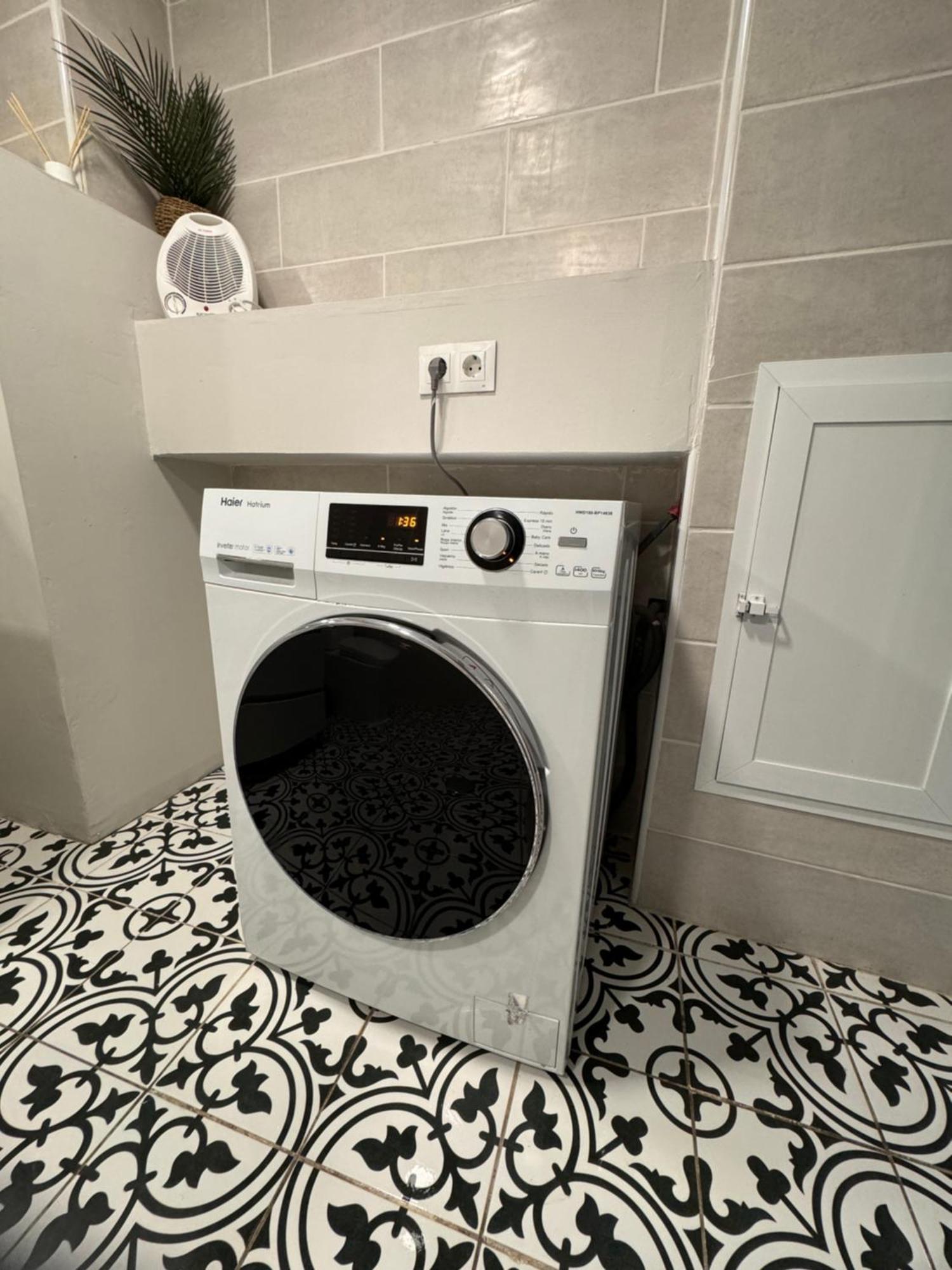 Apartamento Relax - Private Jacuzzi/spa With 2bedrooms Málaga