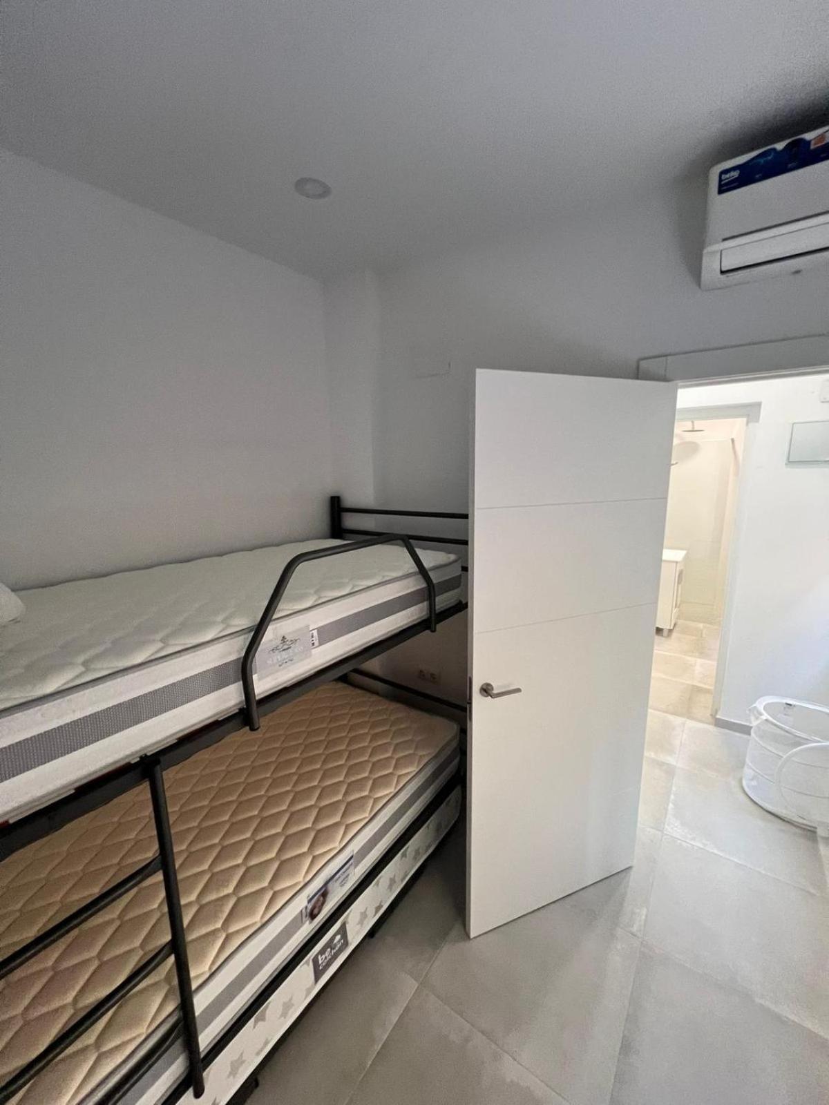 Сasa de vacaciones House 3 Bedroom Málaga