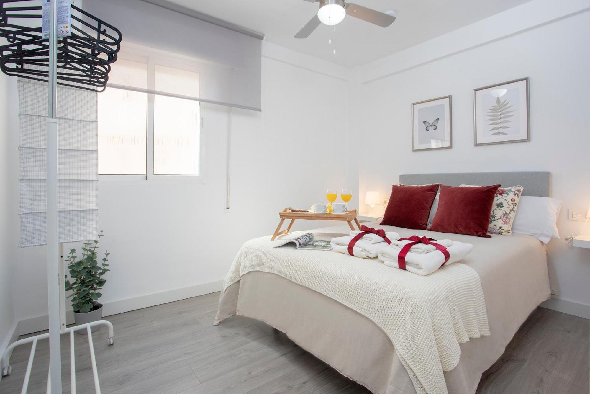 Mrapartment Centre&beach Airport&train Apartamento
