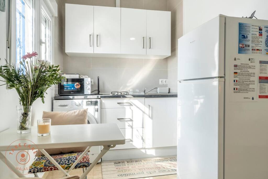 Beachfront Studio, El Palo - Tcm Apartamento *