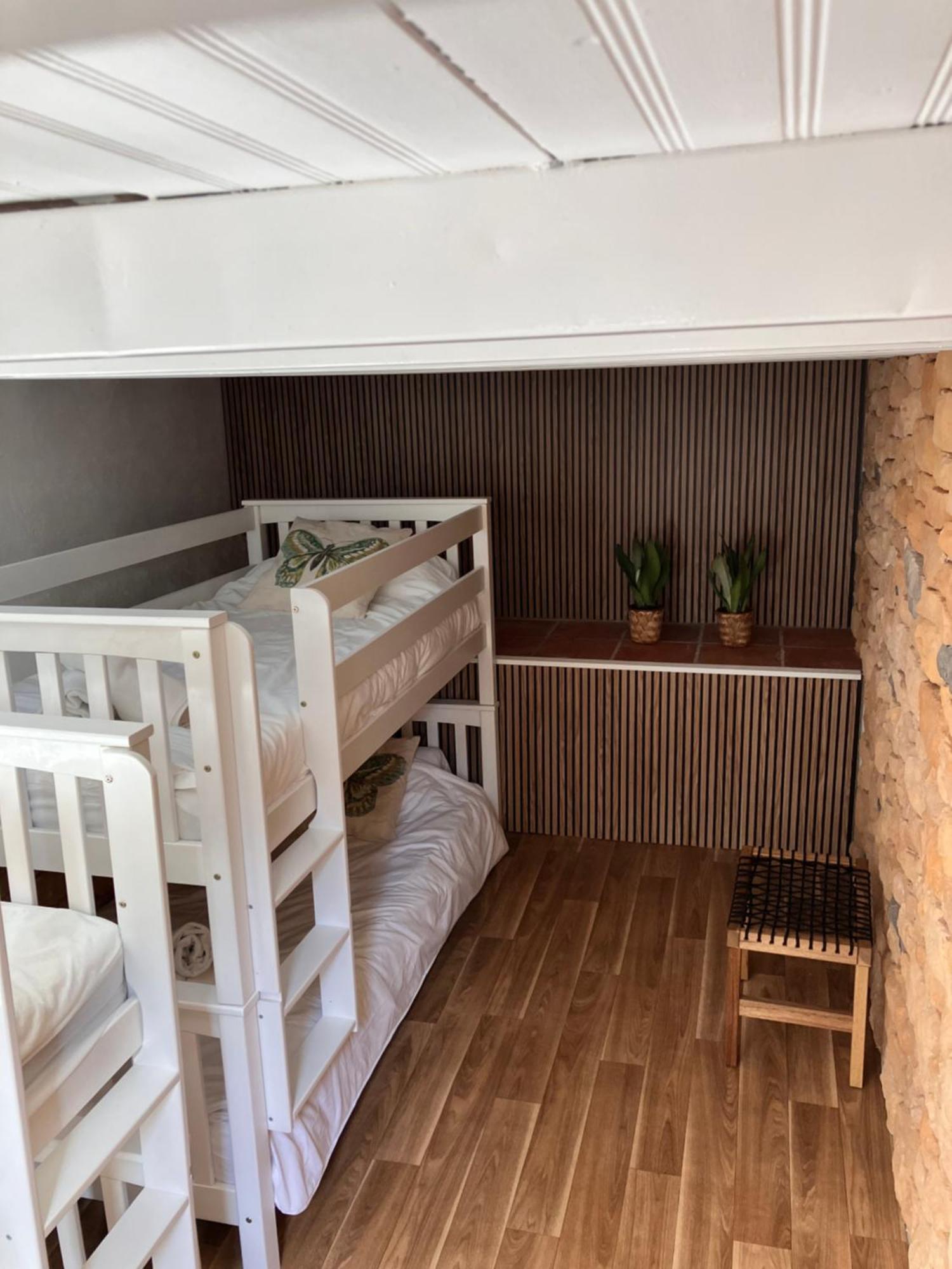 Trompetilla Montes De With Yoga And Villa *