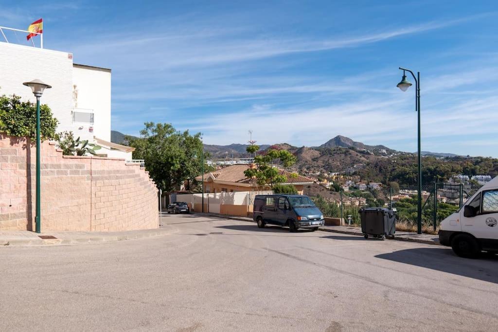 Loft Nuevo Con Vistas Al Mar Y Montana Apartamento Málaga