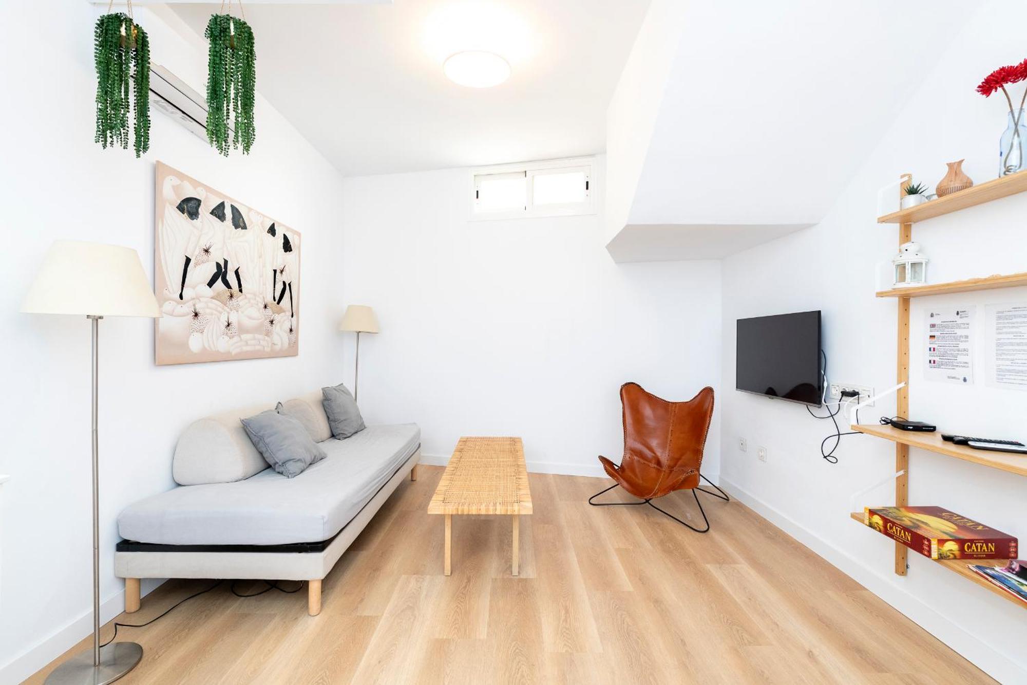 Duplex Victoria Amplio Y A 15 Min Del Centro Y Calle Larios Apartamento *