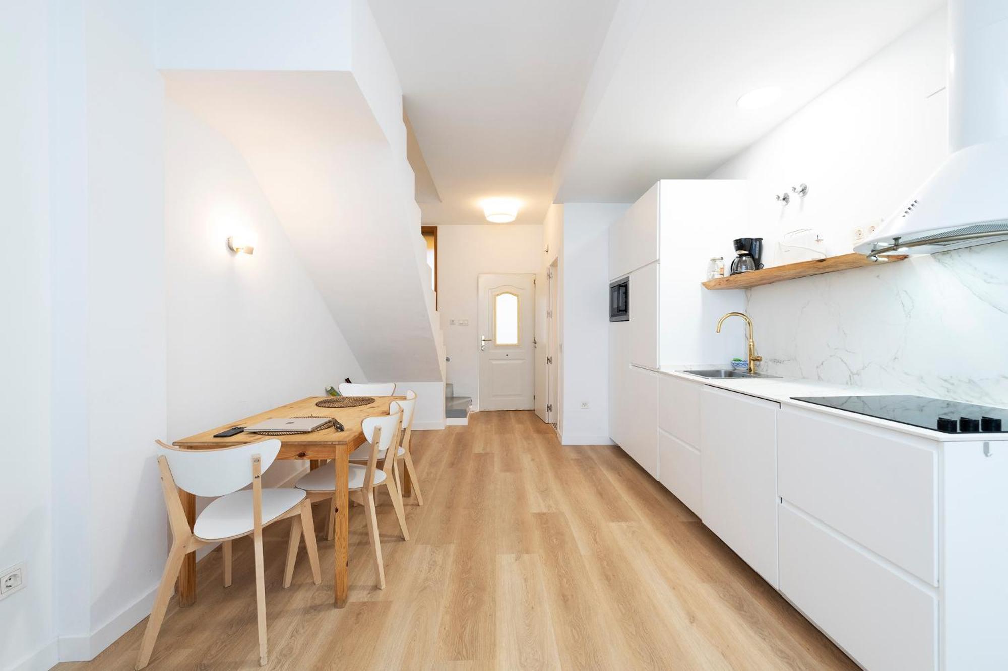 Duplex Victoria Amplio Y A 15 Min Del Centro Y Calle Larios