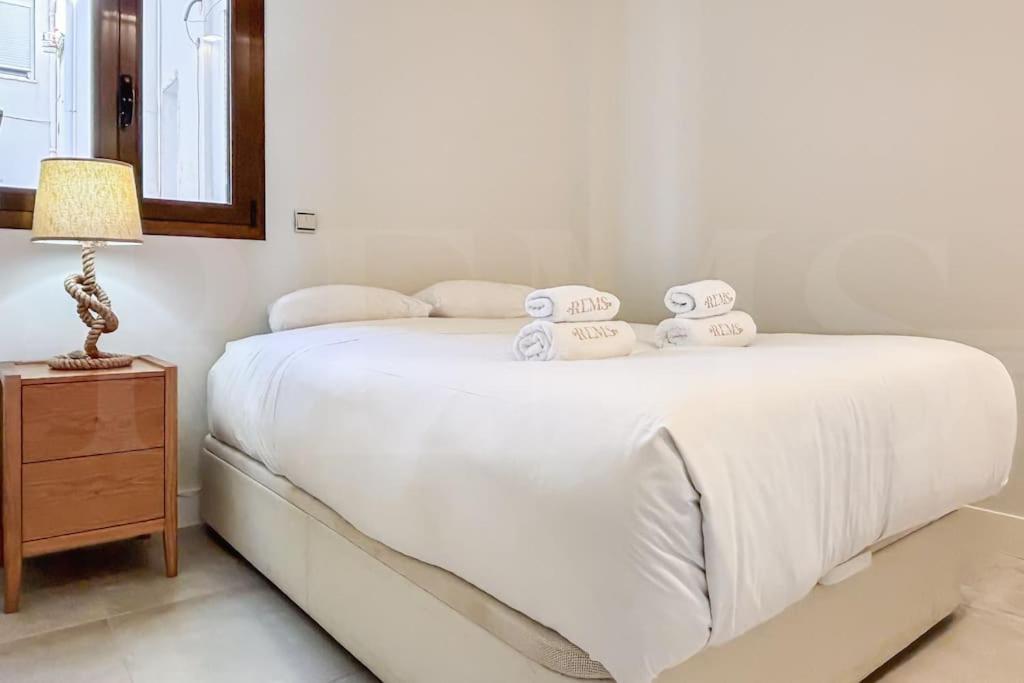 Apartamento Gem With Stunning Port & Sea Views By Rems Málaga