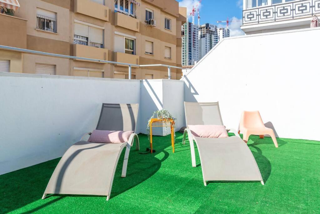 Apartamento Atico Soleado En El Centro De *