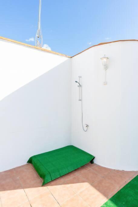 Apartamento Atico Soleado En El Centro De Málaga