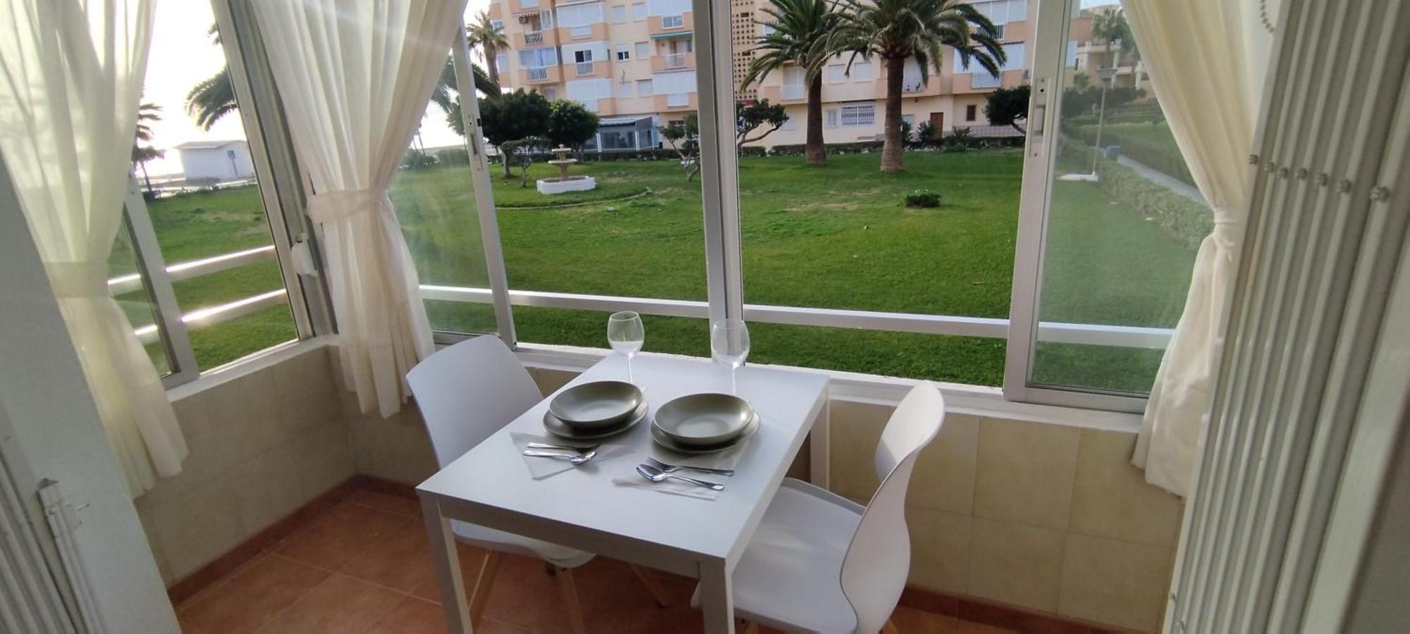 Capri Vista Al Mar Apartamento Torrox