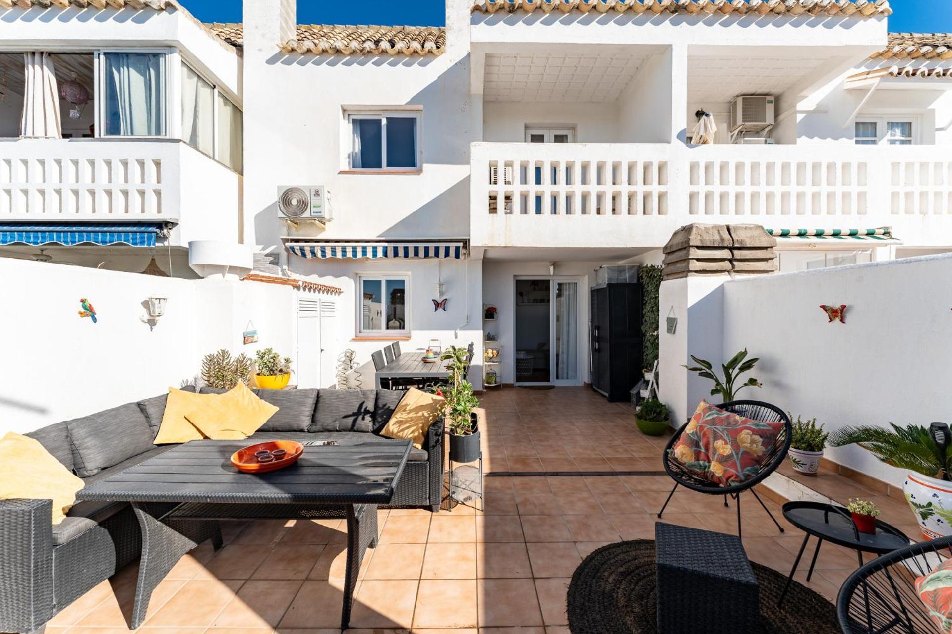 Beautiful Townhouse Close To Fuengirola Сasa de vacaciones Málaga