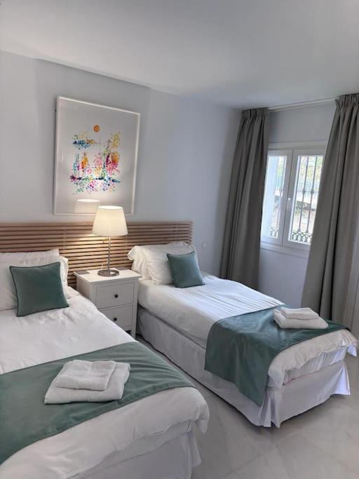 Apartamento Modern, Spacious 3 Bedroom With Sea View