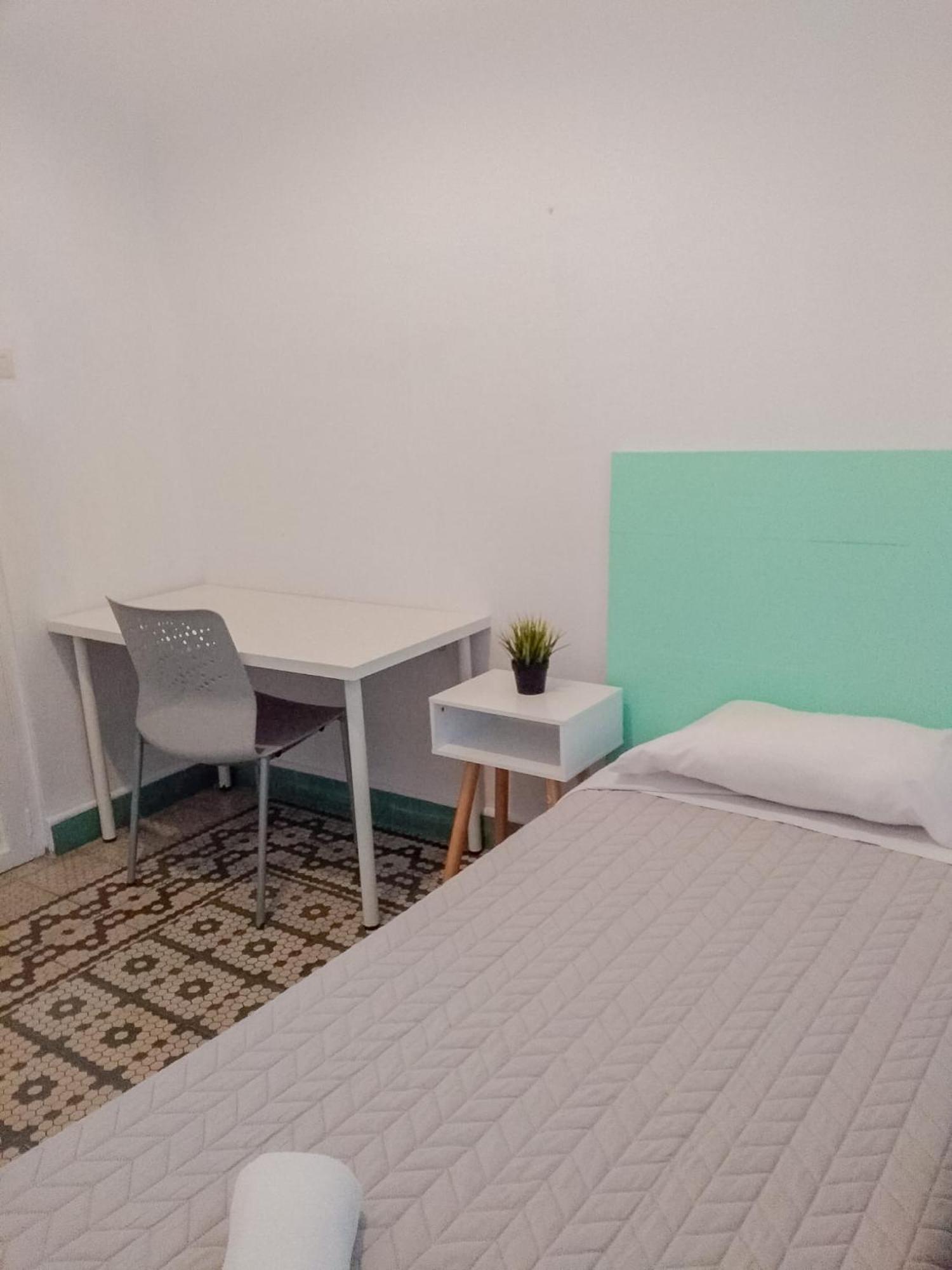 Barbatuke Conde Hostal