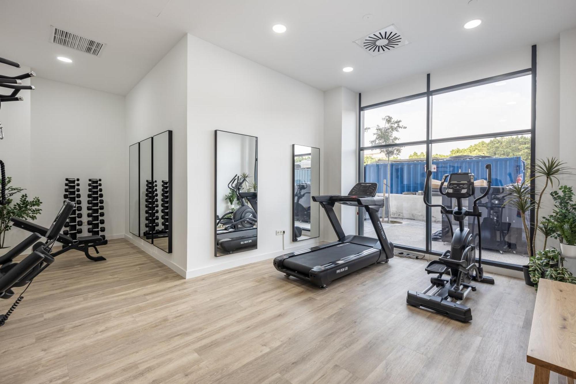 Skyline 6 Pool & Parking Free Apartamento *