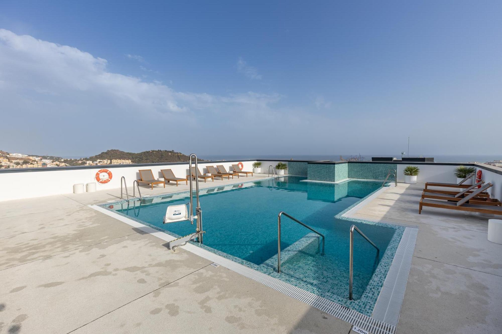 Skyline 6 Pool & Parking Free Apartamento