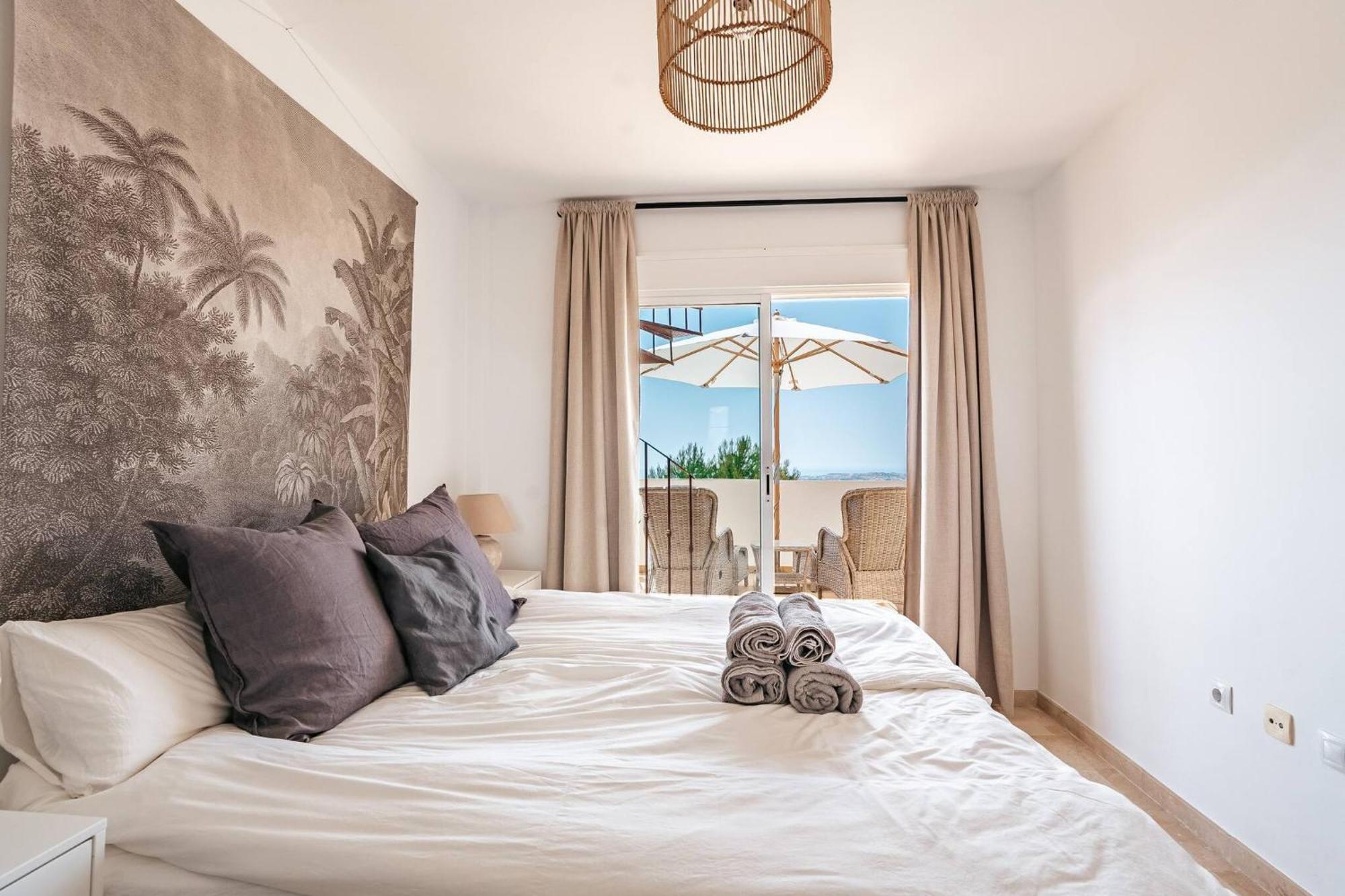 New Renovated Townhouse With Sea View And Jacuzzi * Málaga