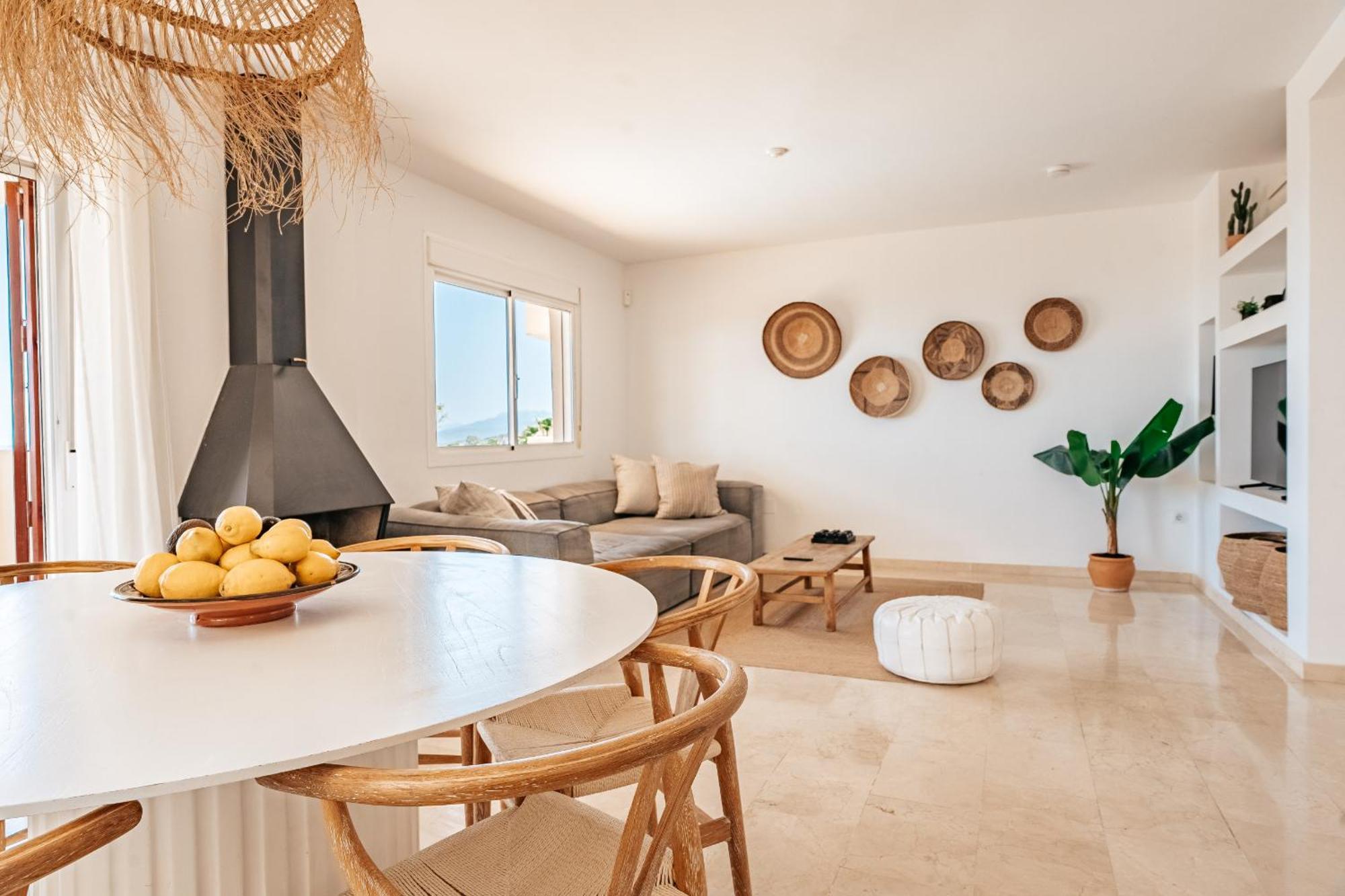 New Renovated Townhouse With Sea View And Jacuzzi Сasa de vacaciones Málaga
