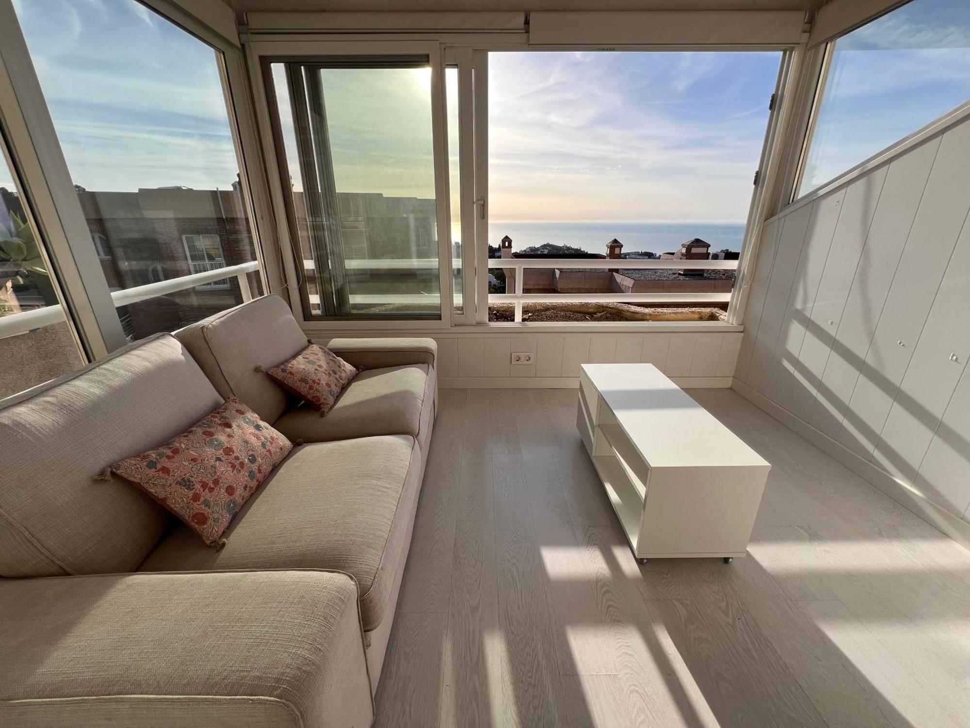 Sea Views Holiday home *