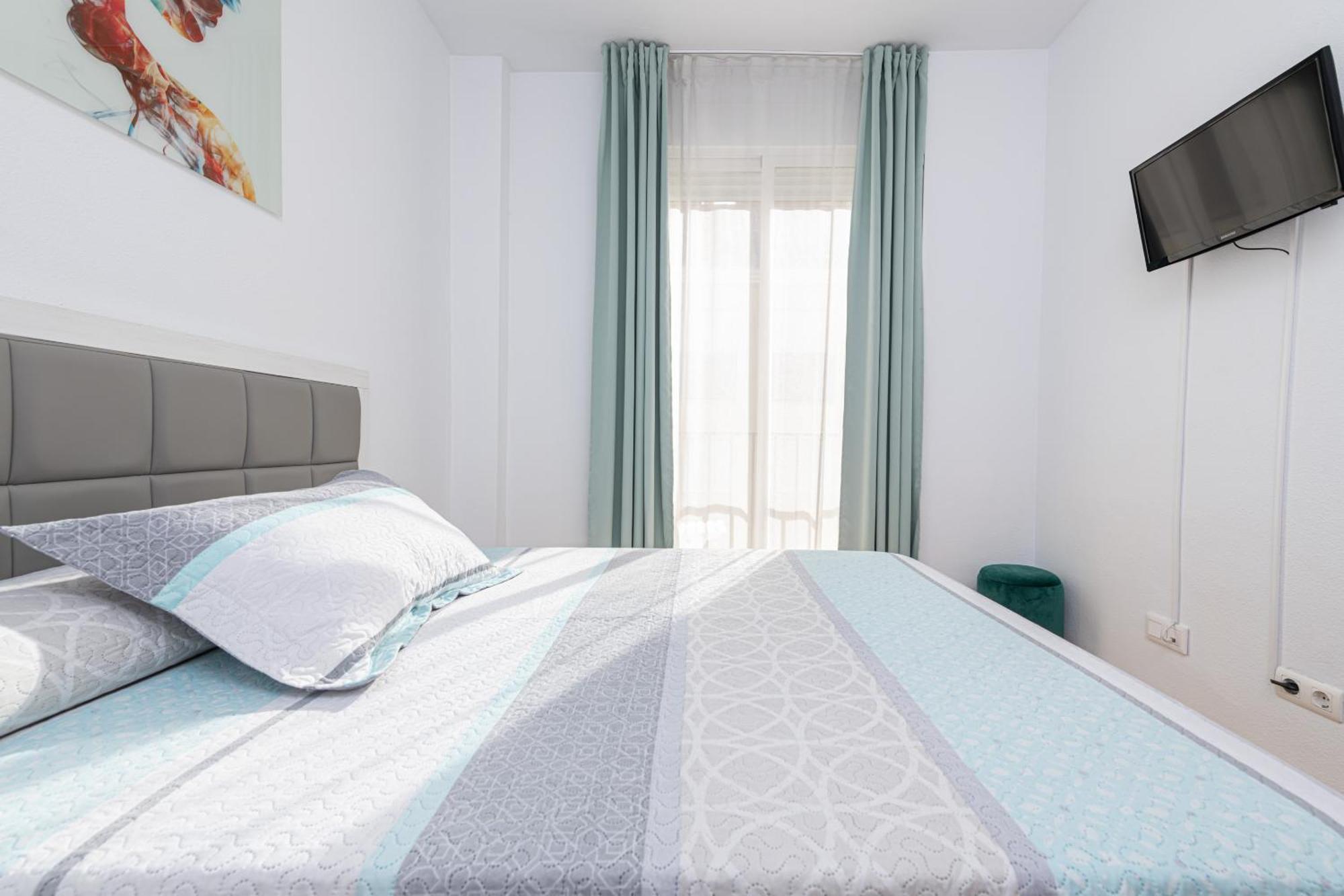 Luxury Poseidon Apartahotel