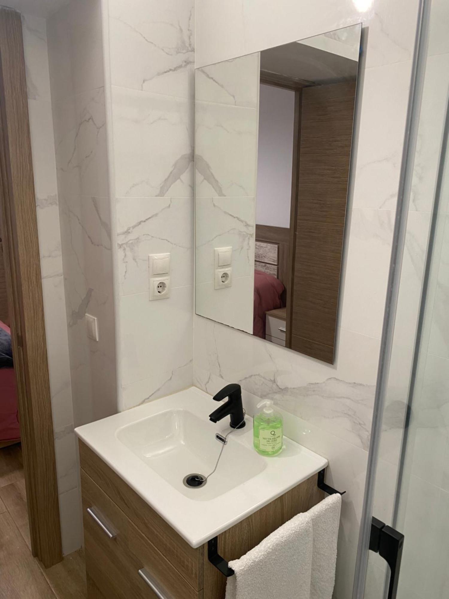 Apartamento Iluminada En El Centro Historico De Málaga