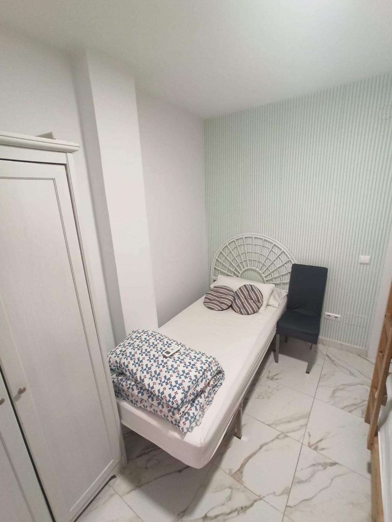 Hostal Lunalba *