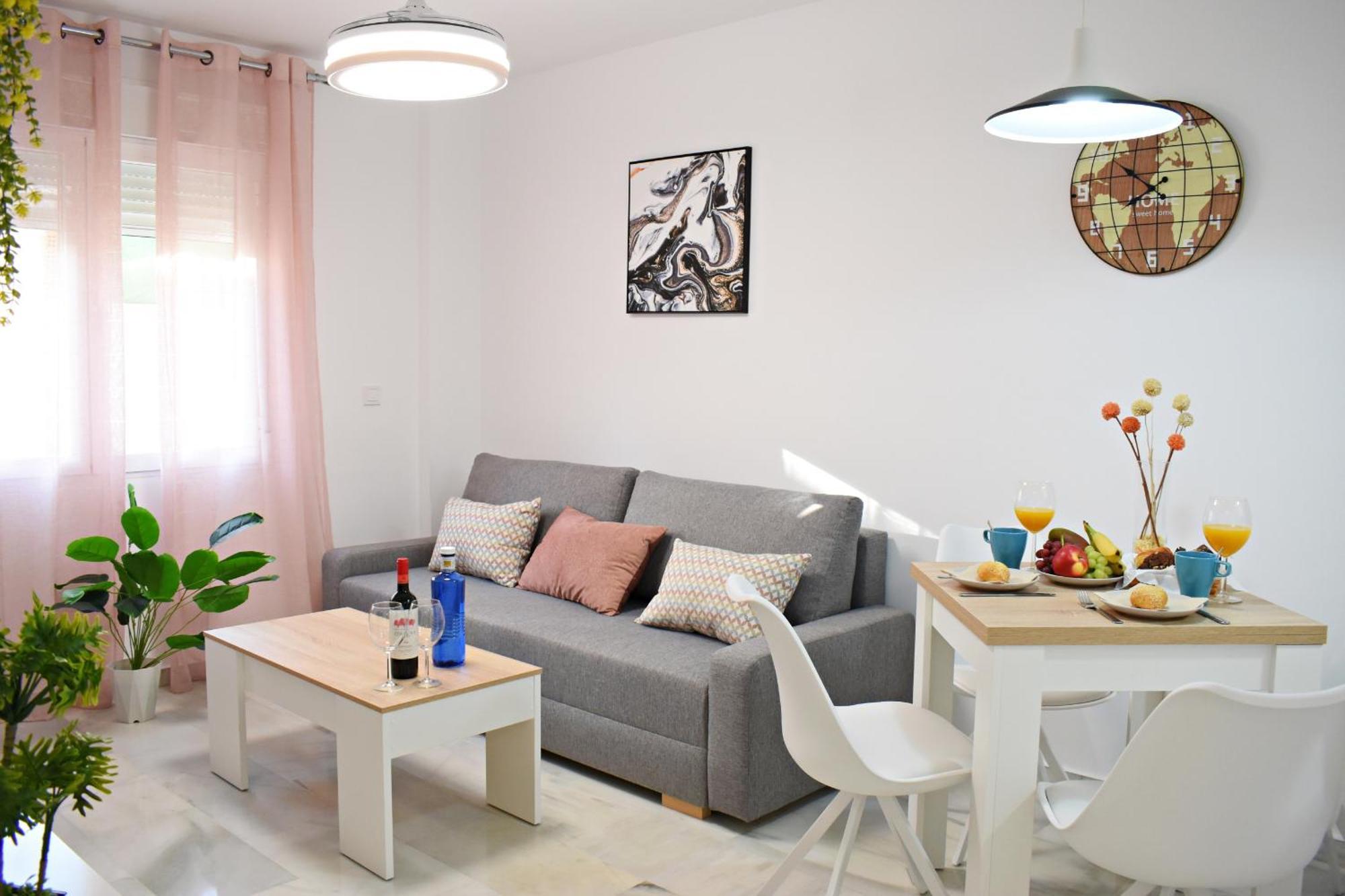 At La Isla Preciosos Cerca Del Centro De La Ciudad Y De La Playa Apartamento *