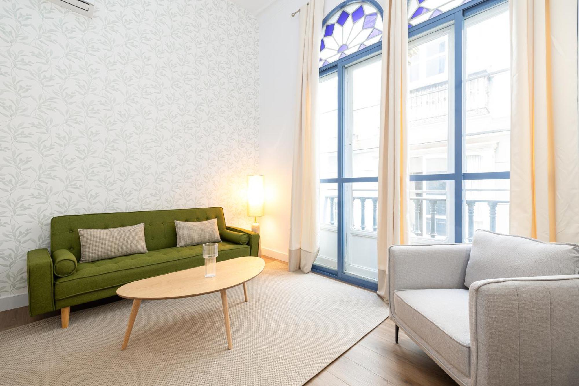 Modern Spacious Palace -1bedroom-center Málaga