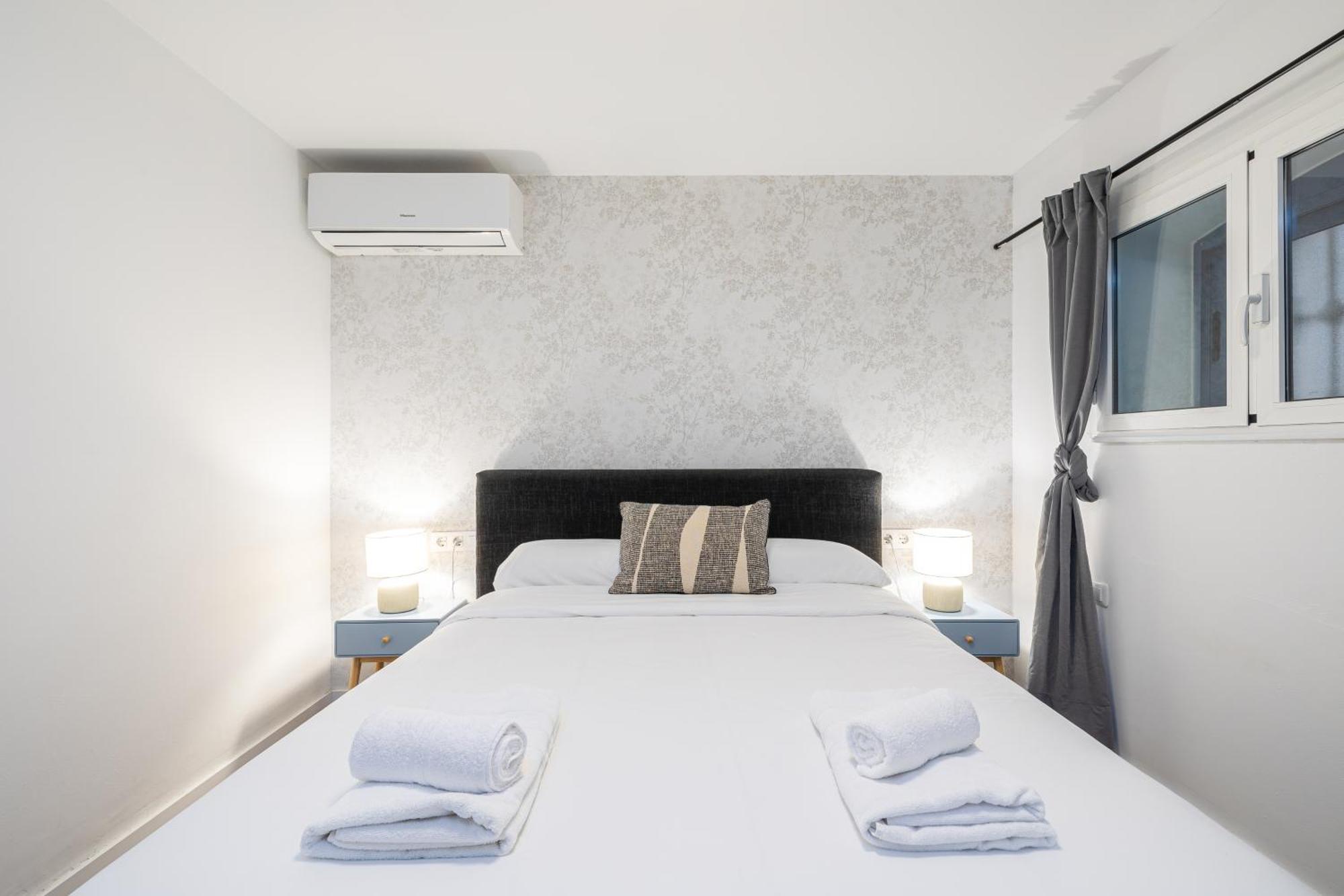 Modern & Cozy -1bedroom-coutyard-center Apartamento Málaga