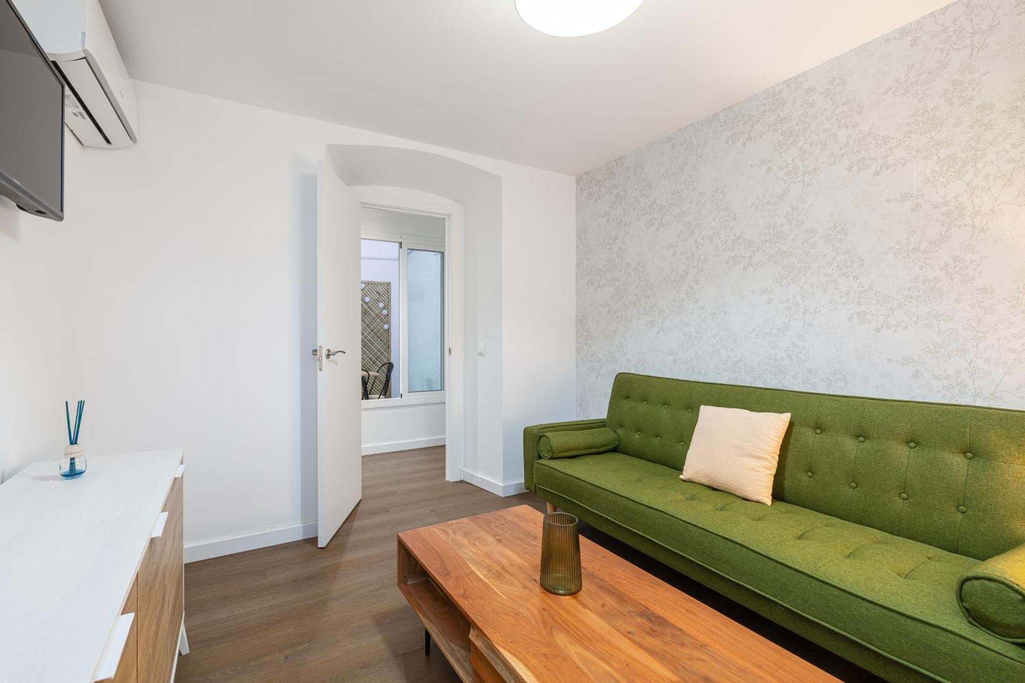 Modern & Cozy -1bedroom-coutyard-center * Málaga