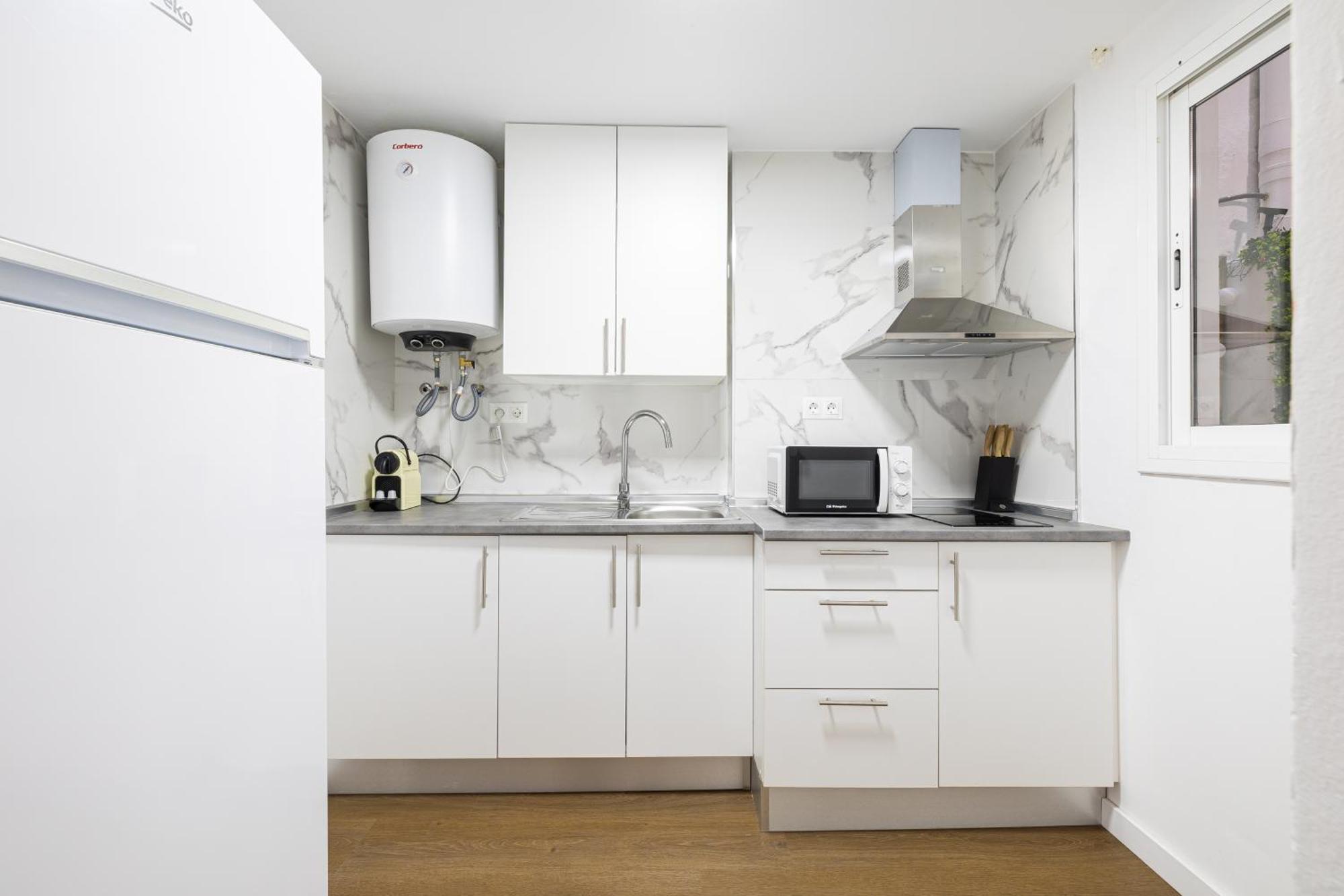 Apartamento Modern & Cozy -1bedroom-coutyard-center Málaga