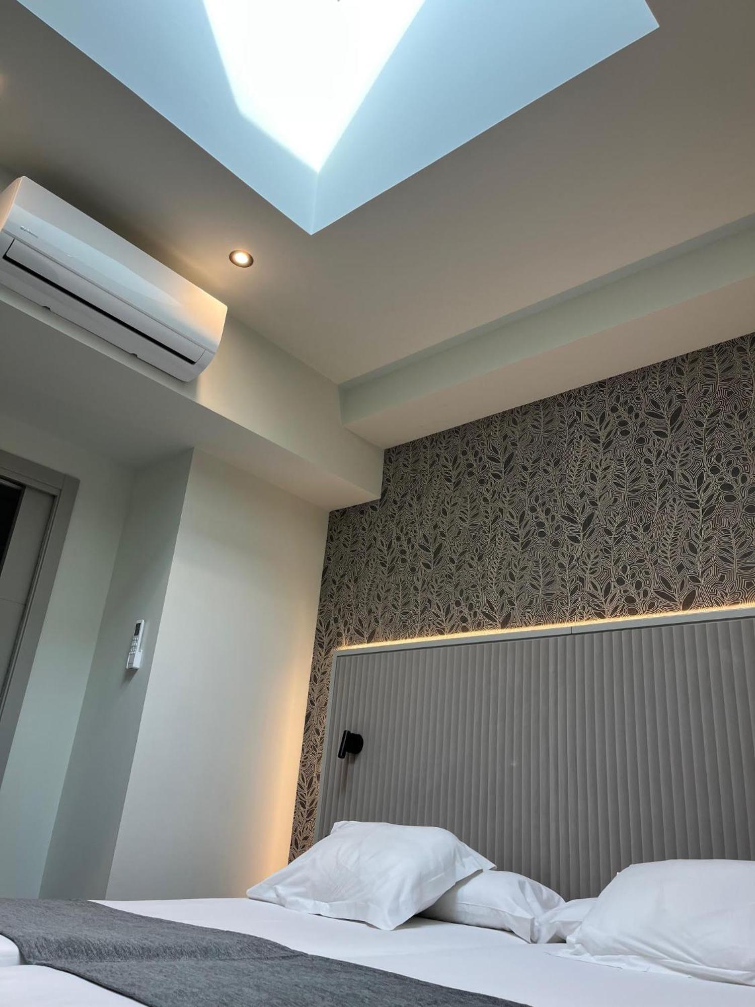 Hotel Atarazanas Boutique 3*