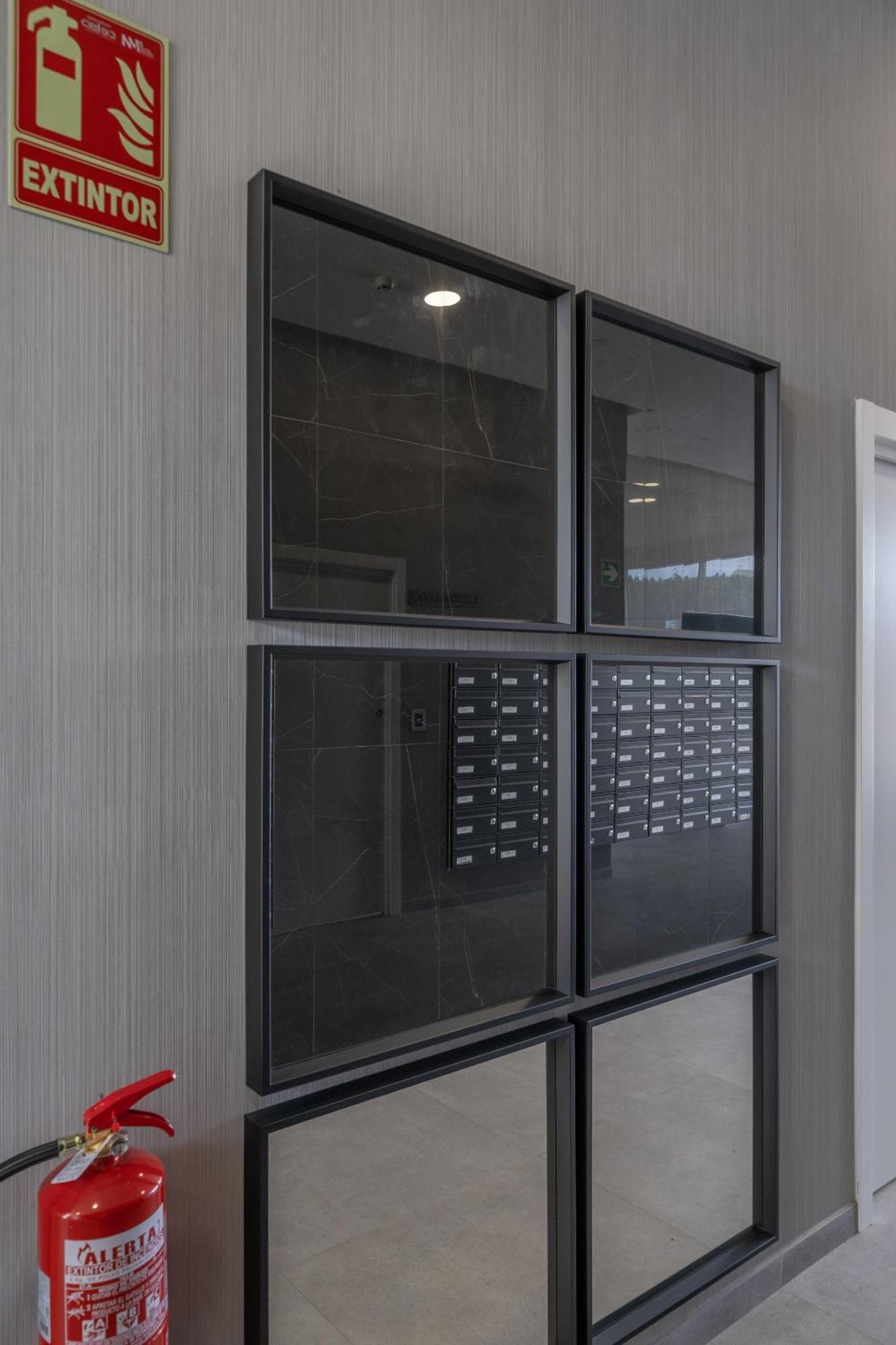 Xpce Urban 8 Skyline - Parking Free Apartamento