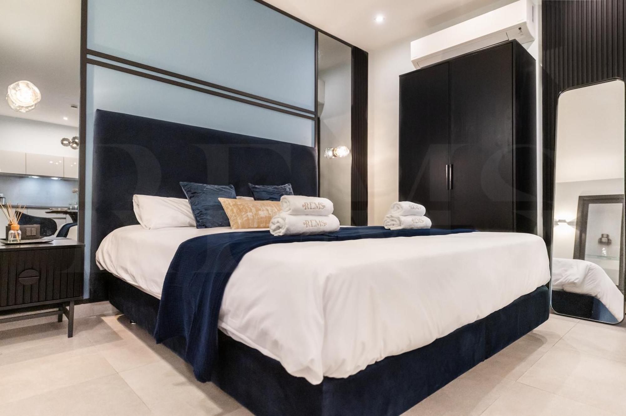Intimate In The Heart Of By Rems * Malaga