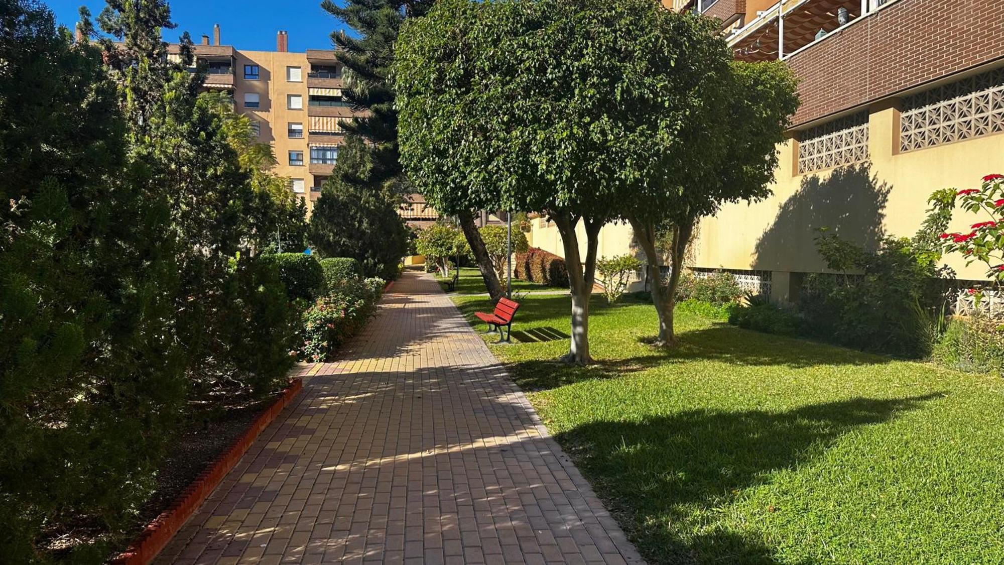 Apartment Oeste Parking-wifi-piscina