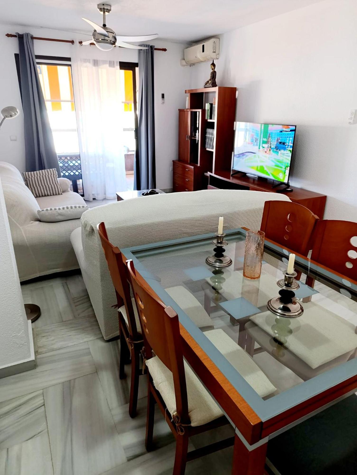 Oeste Parking-wifi-piscina